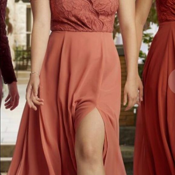 COPY2-DB Studios Celebrate Wine size 0 lace chiffon off-shoulder long bridesma… - Picture 8 of 8